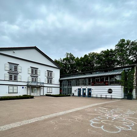 Ferienwohnung Happyhome Bahnhofnah Gemuetlich Familiaer Arnstadt Extérieur photo